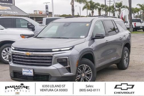 2025 Chevrolet Traverse LT