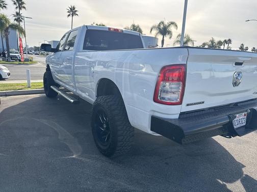 2021 RAM 2500 Big Horn Crew Cab 4x4 8' Box