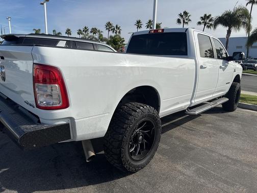 2021 RAM 2500 Big Horn Crew Cab 4x4 8' Box