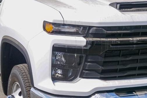 2025 Chevrolet Silverado 3500 WT