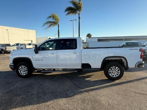 2024 Chevrolet Silverado 3500 LT