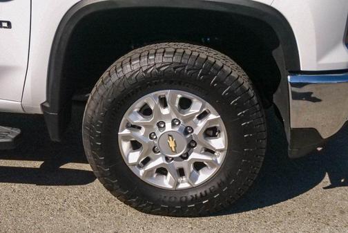 2024 Chevrolet Silverado 3500 LT