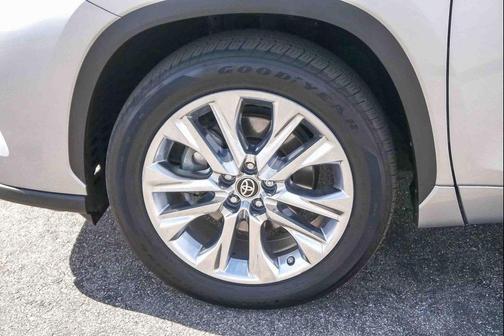 2020 Toyota Highlander Hybrid Limited