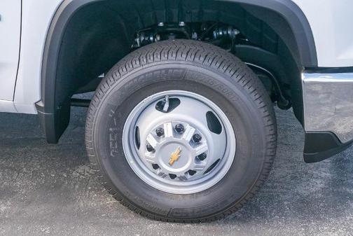 2026 Chevrolet Silverado 3500 WT