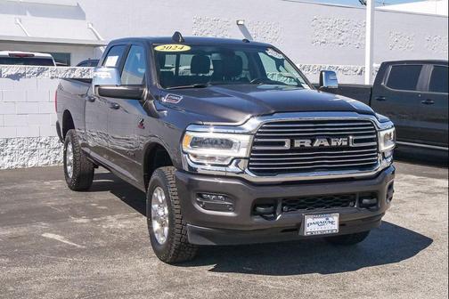 2024 RAM 2500 Laramie Crew Cab 4x4 6'4' Box