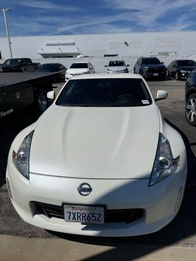 2017 Nissan 370Z Base