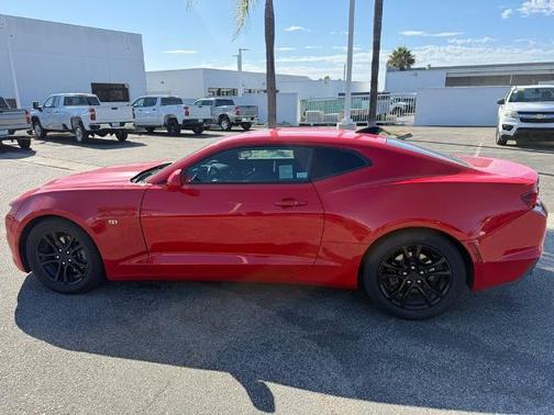 2021 Chevrolet Camaro 1LS