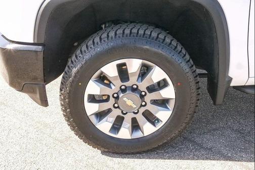 2022 Chevrolet Silverado 2500 Custom