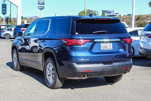 2023 Chevrolet Traverse LS