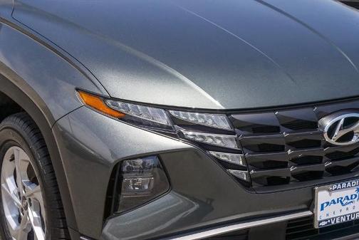 2022 Hyundai TUCSON SE