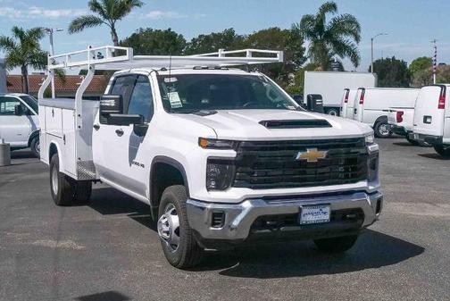 2025 Chevrolet Silverado 3500 WT