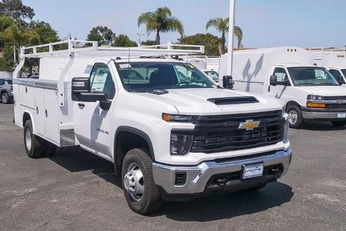 2025 Chevrolet Silverado 3500 WT