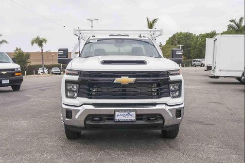 Summit White 2026 Chevrolet Silverado 3500 WT