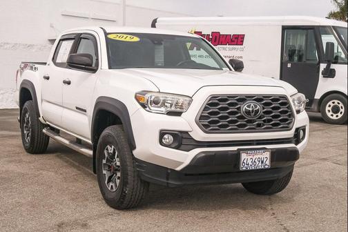 2019 Toyota Tacoma SR5