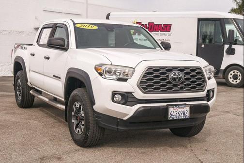 2019 Toyota Tacoma SR5