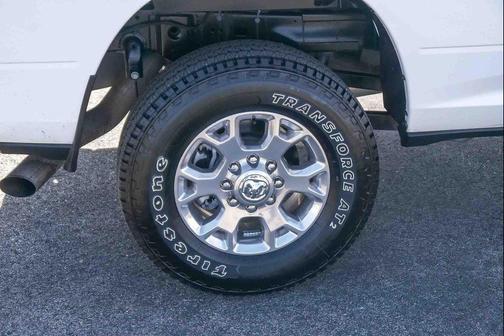 2024 RAM 2500 Laramie Crew Cab 4x4 6'4' Box