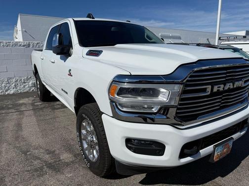 2024 RAM 2500 Laramie Crew Cab 4x4 6'4' Box