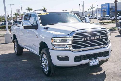 2024 RAM 2500 Laramie Crew Cab 4x4 6'4' Box