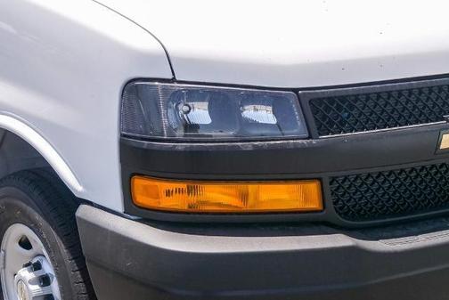 2025 Chevrolet Express 2500 RWD 2500 Extended Wheelbase WT