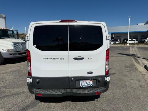 2017 Ford Transit-350 XL