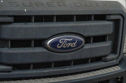 Oxford White 2012 Ford F-250 XL