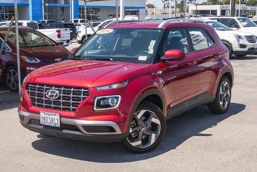 2024 Hyundai VENUE Limited