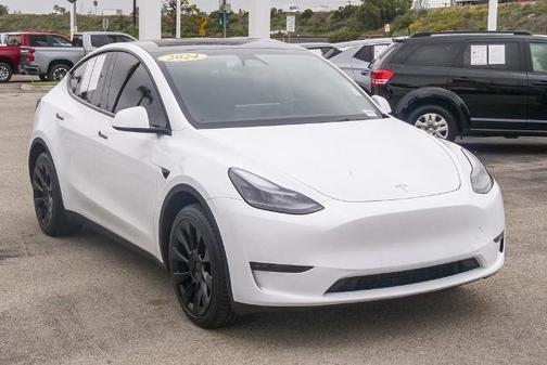 2024 Tesla Model Y Long Range Dual Motor All-Wheel Drive