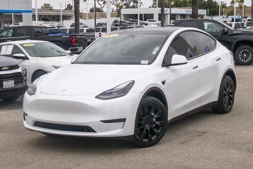 2024 Tesla Model Y Long Range Dual Motor All-Wheel Drive