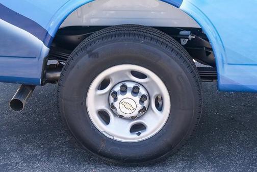 2025 Chevrolet Express 2500 RWD 2500 Extended Wheelbase WT