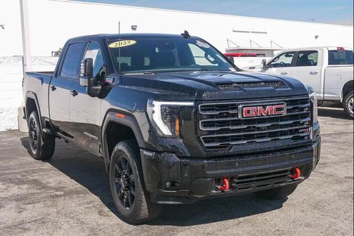 2025 GMC Sierra 2500 AT4
