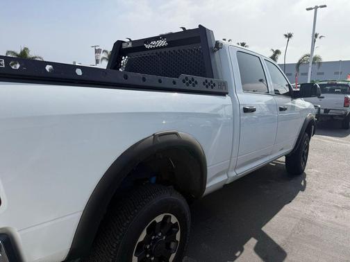 2019 RAM 2500 Tradesman Crew Cab 4x4 6'4' Box