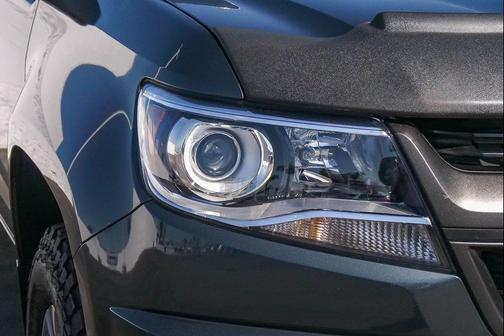 Graphite Metallic 2017 Chevrolet Colorado Z71
