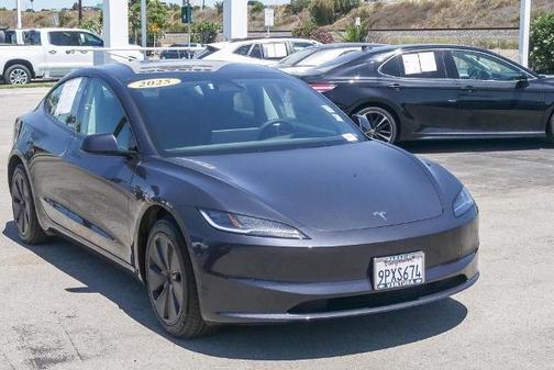 2025 Tesla Model 3 Long Range