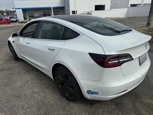 2020 Tesla Model 3 Standard Range Plus