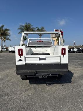 2017 RAM 2500 Tradesman Crew Cab 4x4 6'4' Box