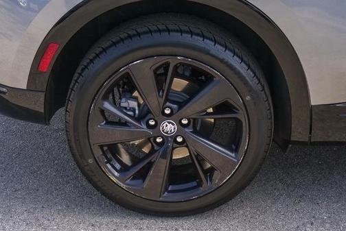2023 Buick Envision Preferred FWD