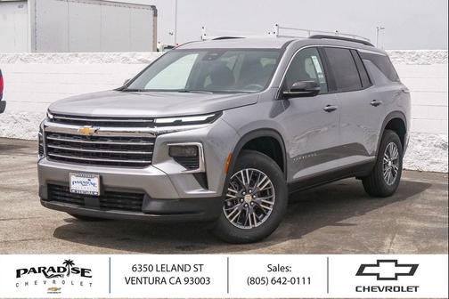 Sterling Gray Metallic 2026 Chevrolet Traverse LT