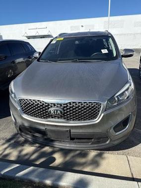 2018 Kia Sorento LX