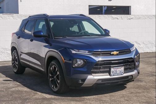 Blue Glow Metallic 2023 Chevrolet Trailblazer LT