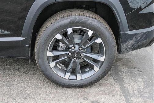 Mosaic Black Metallic 2026 Chevrolet Equinox FWD RS