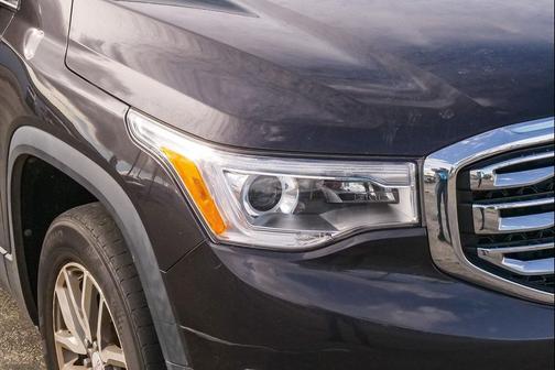 2018 GMC Acadia SLE-2