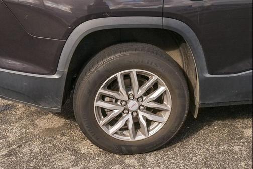 2018 GMC Acadia SLE-2