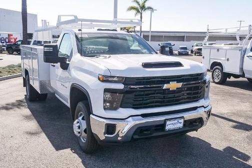 2026 Chevrolet Silverado 3500 WT
