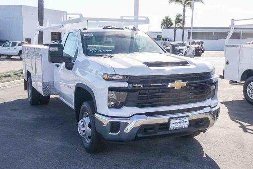 2026 Chevrolet Silverado 3500 WT