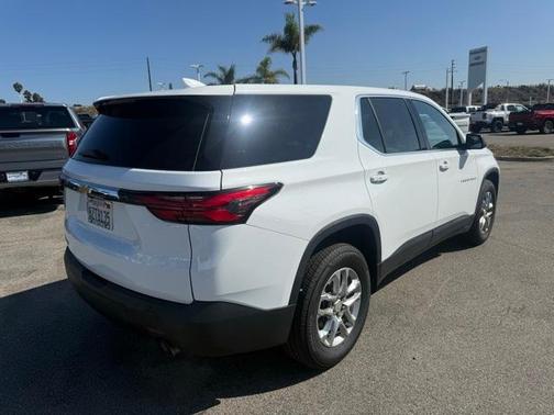 2022 Chevrolet Traverse LS