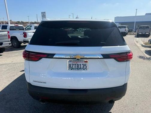 2022 Chevrolet Traverse LS