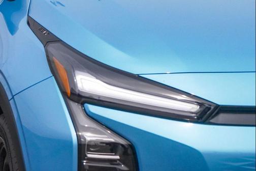 Marina Blue Metallic 2027 Chevrolet Bolt RS