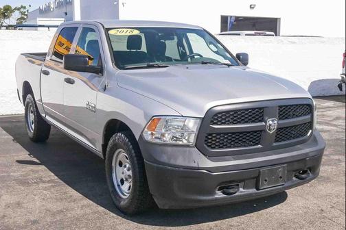 Bright Silver Metallic Clearcoat 2018 RAM 1500 Tradesman