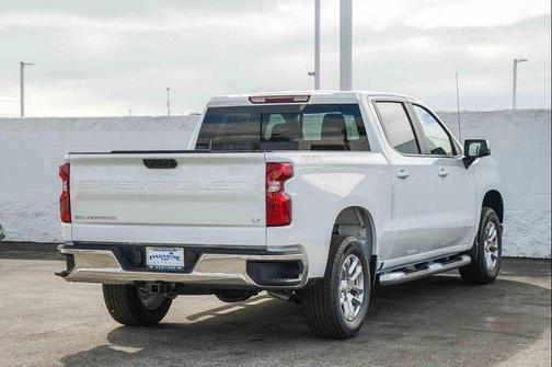 Summit White 2026 Chevrolet Silverado 1500 LT