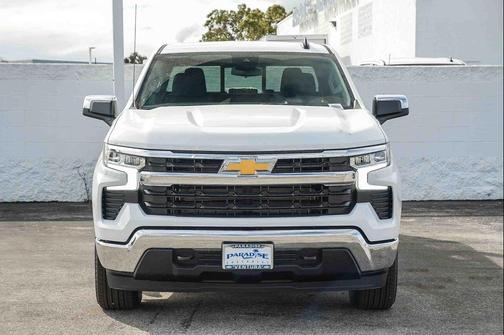Summit White 2026 Chevrolet Silverado 1500 LT